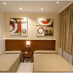 Hostal Atocha Almudena Martín